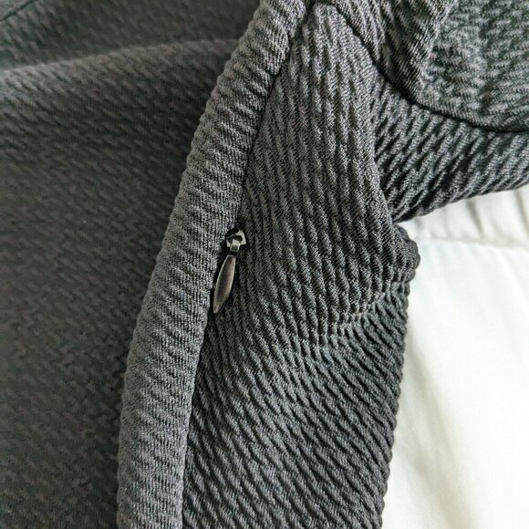 Romeo & Juliet Couture Sheath Dress Small Black Stretch V-Neck Bell Sleeve - Picture 14 of 16